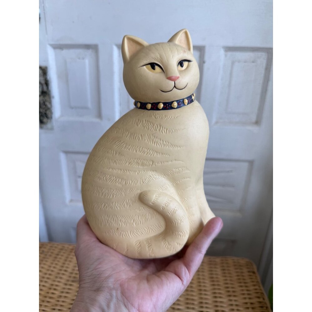 Vintage 80s Bisque Ceramic Set Yellow Cat Figurine and Trinket Box - Picture 4 of 14